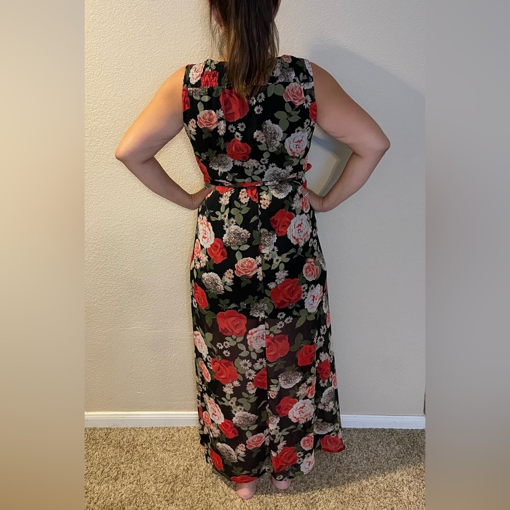 Disneys Beauty and the Beast collection long floral beautiful dress size small - Picture 4 of 4